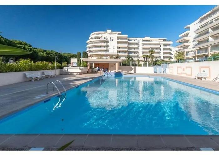 Studio Fréjus, 1 pièce, 4 personnes - FR-1-226A-110
